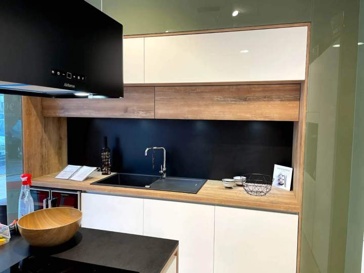 Faïence murale en verre Épinal