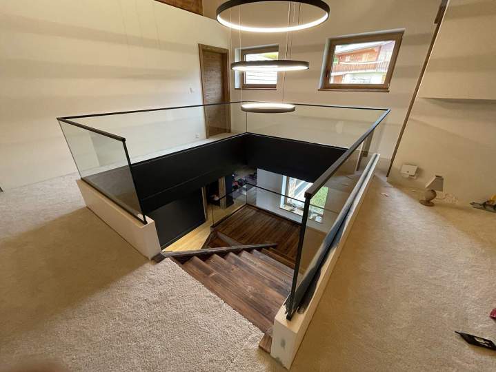 Mise en place de garde-corps à Épinal