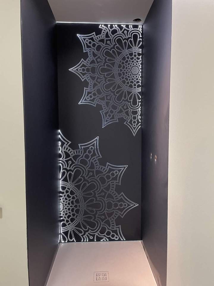 Installation de receveur de douche à Épinal