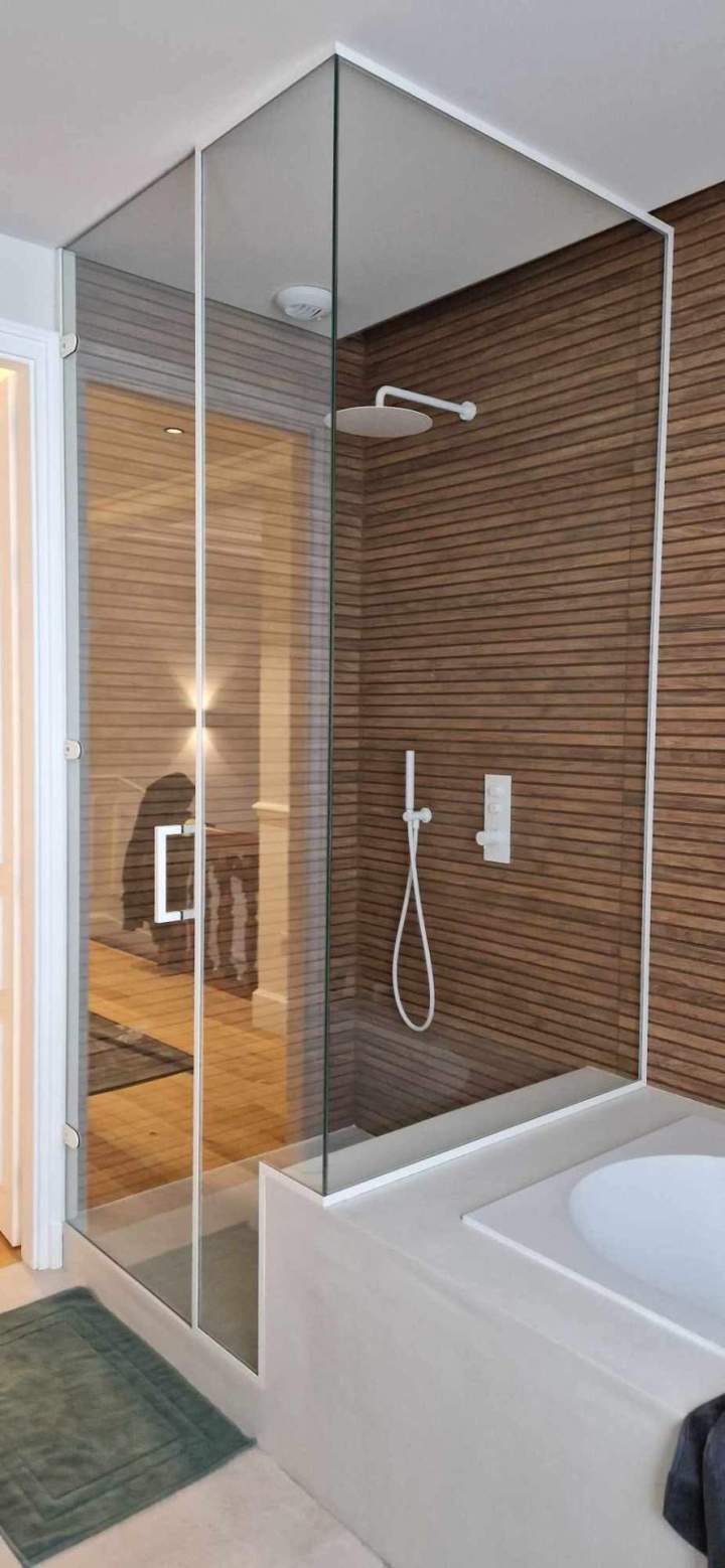 Agencement de douche à Épinal