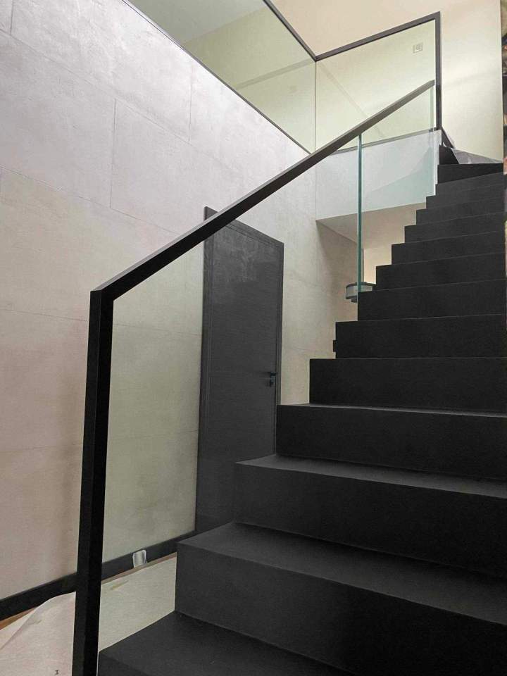 Mise en place de garde-corps à Épinal