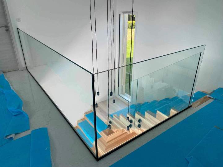 Pose de garde-corps à Épinal